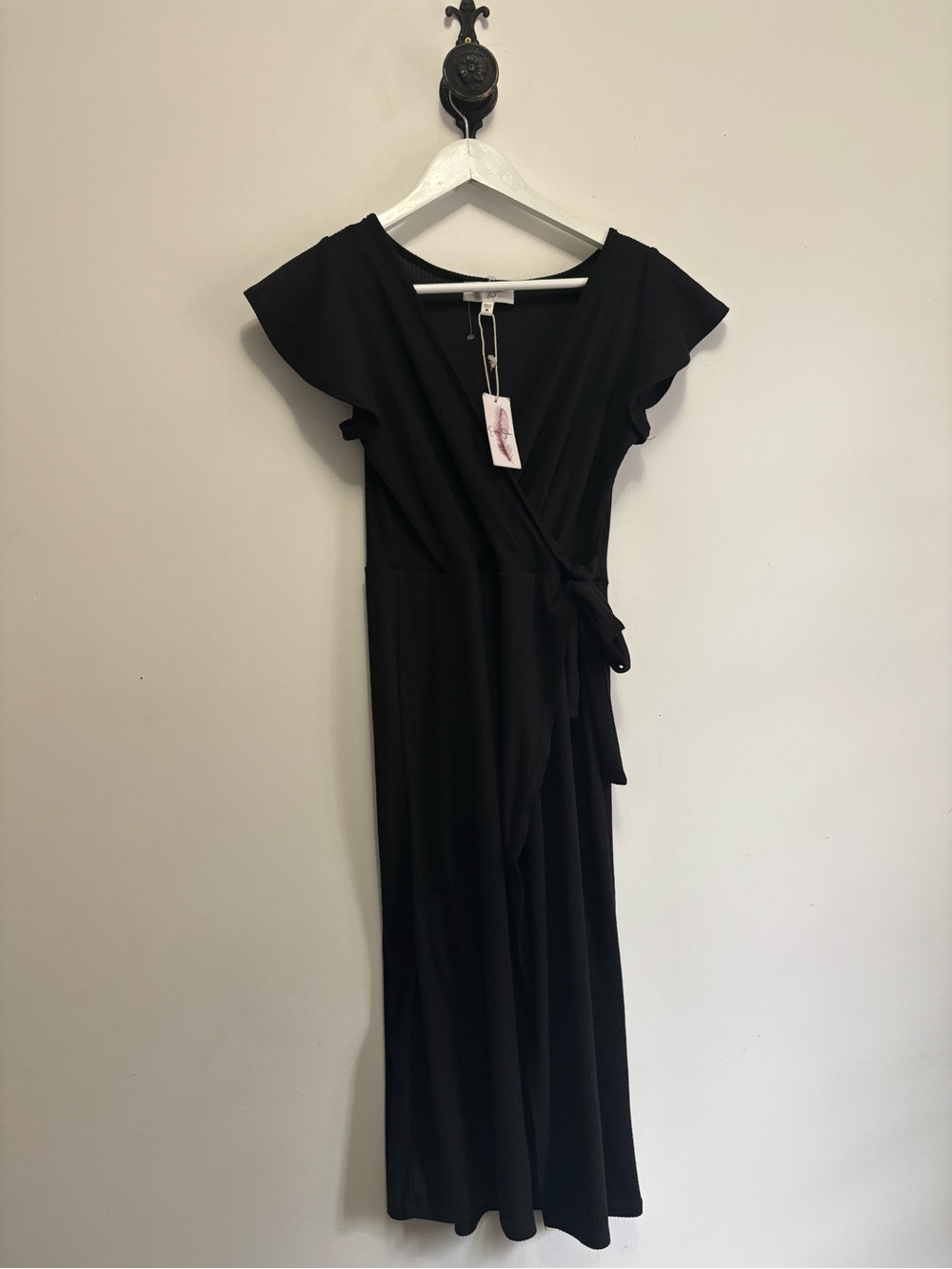 NWT Jessica Simpson Black Wrap Maxi Dress with Flutter Sleeves